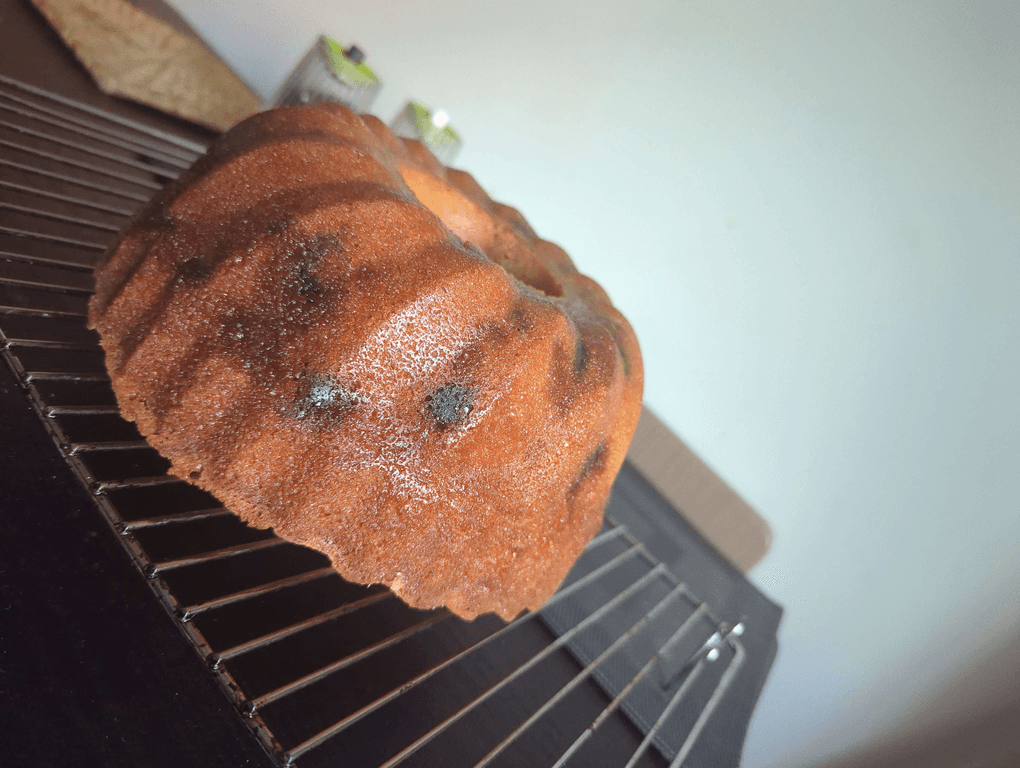 photograph of a Bundt cake